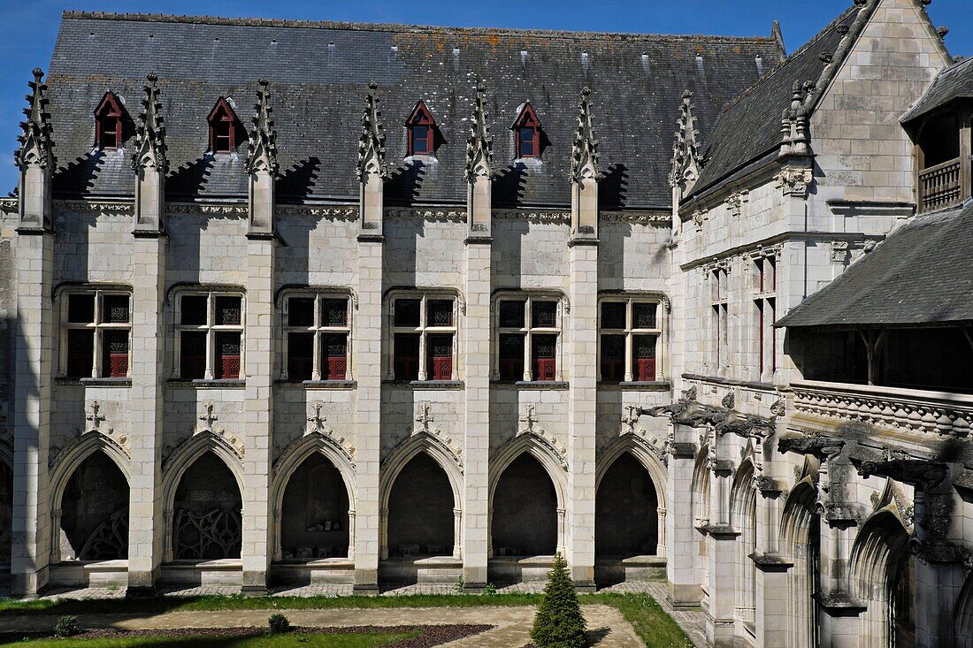 France,Indre et Loire,Tours,Saint Gatien cathedral,La Psalette cloister dated 15th and 16th century,view from the terrace