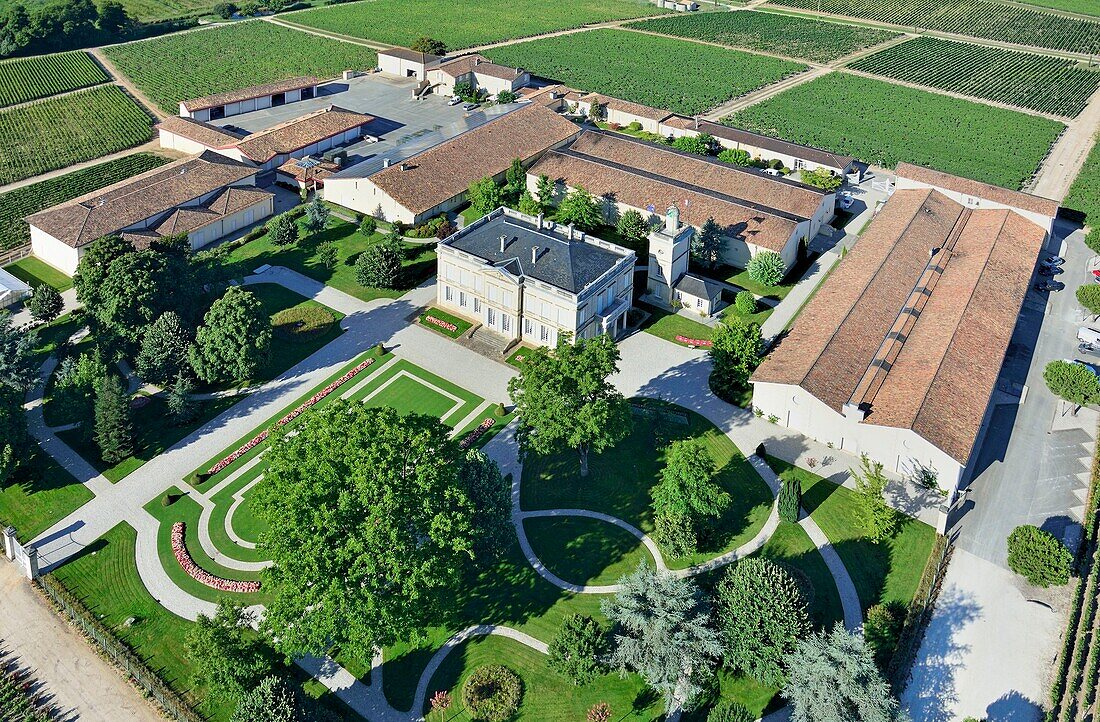 France,Gironde,Saint Julien Beychevelle,Chateau Gruaud Larose second growth Saint Julien (aerial view)