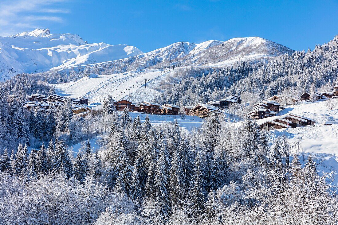 France,Savoie,Valmorel,Massif of the Vanoise,Tarentaise valley,view of the Cheval Noir (2832m)