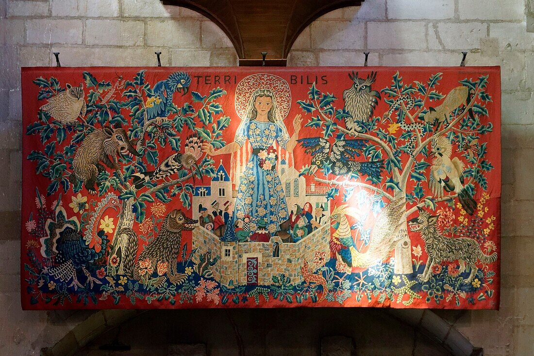 Frankreich,Cote d'Or,Dijon,Weltkulturerbe der UNESCO,Kirche Notre Dame, Wandteppich "Terribilis" von Dom Robert