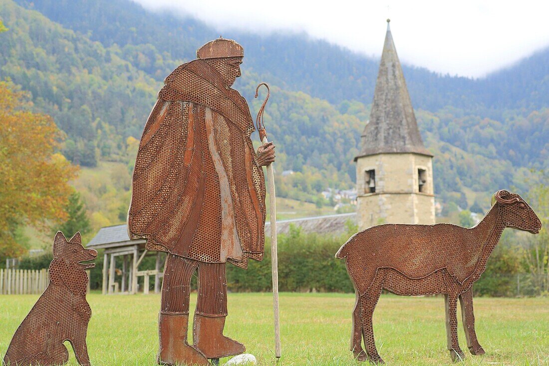 Frankreich,Hautes Pyrenees,Aure-Tal,Guchan,das Dorf mit der Kirche Saint Marcel
