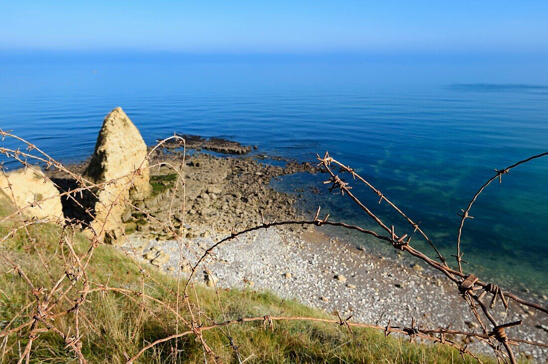 France,Calvados,Cricqueville en Bessin,Pointe du Hoc,barbed wire from a blockhouse