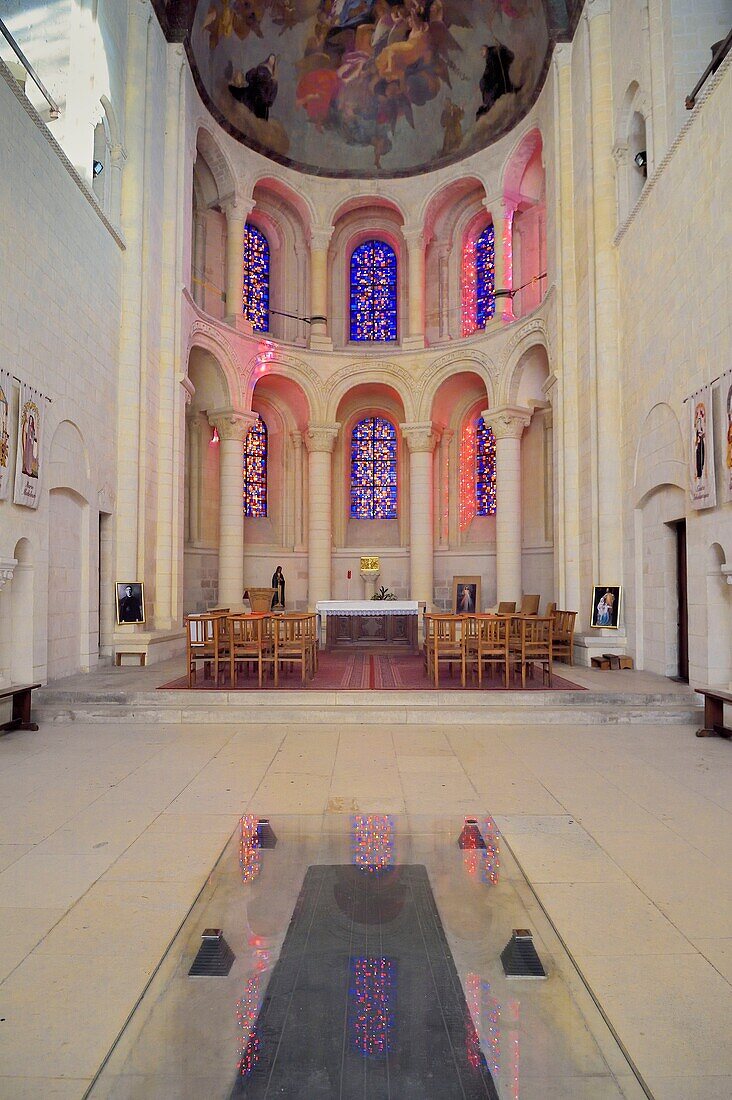Frankreich,Calvados,Caen,Abbaye aux Dames (Abtei der Frauen),das Grab von Mathilde de Flandres im Chor der Abteikirche von Trinidad