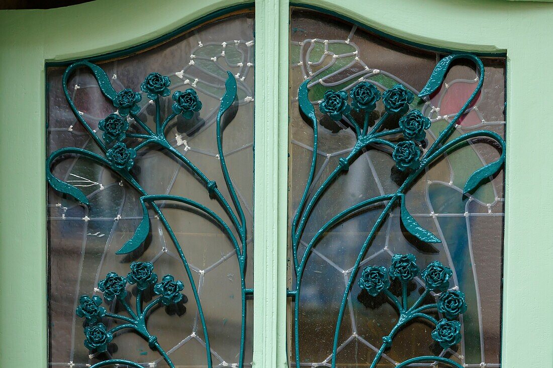 France,Meurthe et Moselle,Nancy,door in Art Nouveau style in Sergent Blandan street