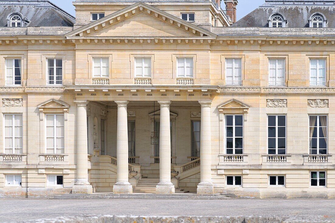 France,Essonne,Le Val Saint Germain,Chateau du Marais,The western façade