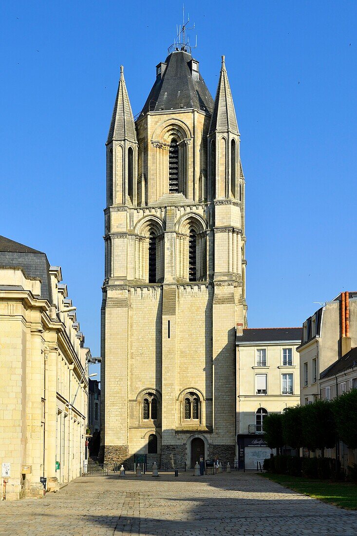 Frankreich,Maine et Loire,Angers,Place Saint Éloi,Turm von St Aubin