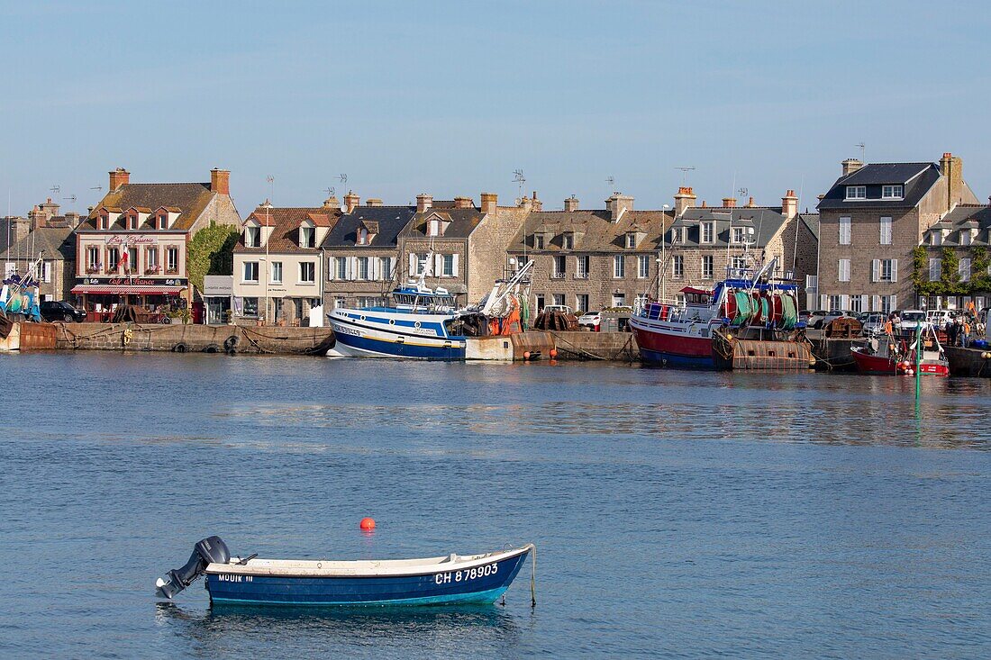 Frankreich,Manche,Cotentin,Barfleur,etikettiert Les Plus Beaux Villages de France (Die schönsten Dörfer Frankreichs),der kleine Fischerhafen