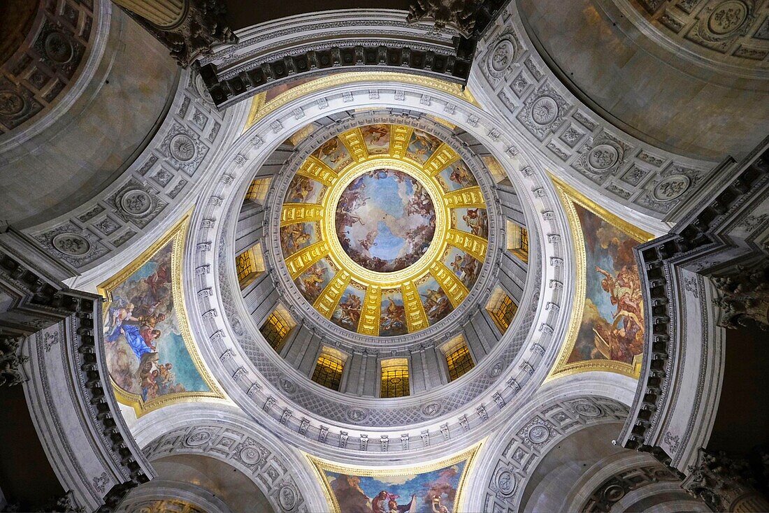 France,Paris,area listed as World Heritage by UNESCO,Les Invalides,Interior of the Invalides dome with its two superimposed cupolas
