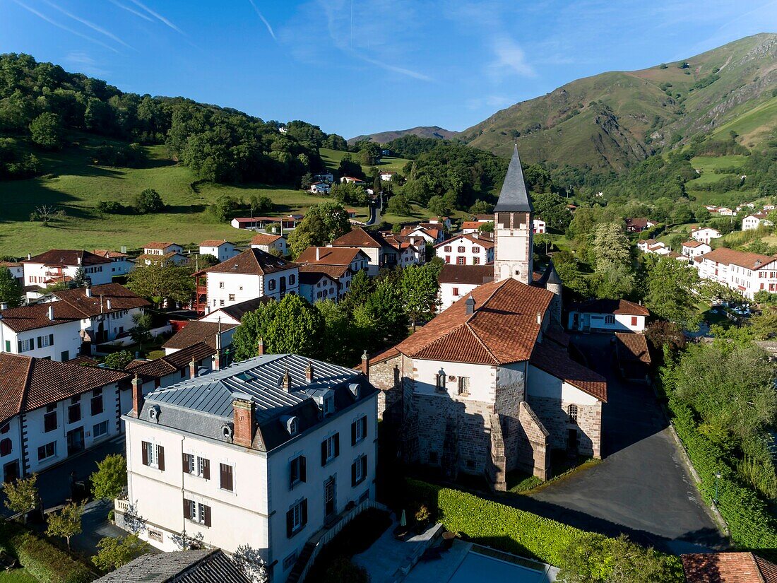 Frankreich,Pyrenees Atlantiques,Baskenland,Saint Etienne de Baigorry