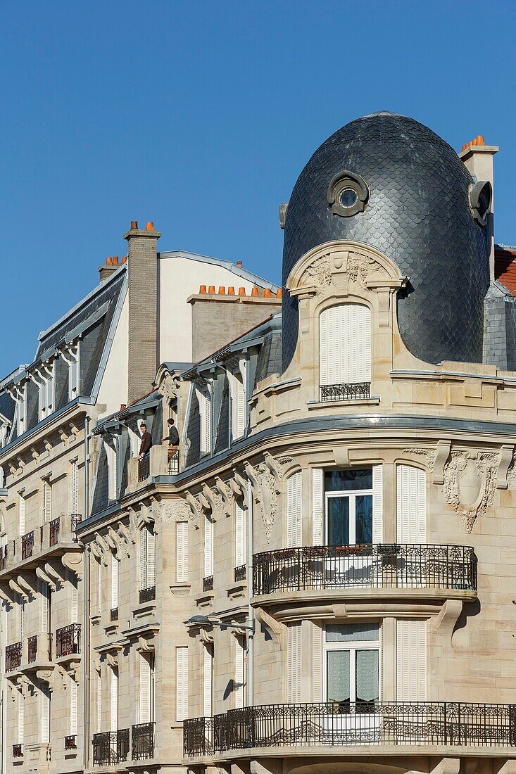 France,Meurthe et Moselle,Nancy,Art Deco facades of apartment buildings in Albert the First Boulevard