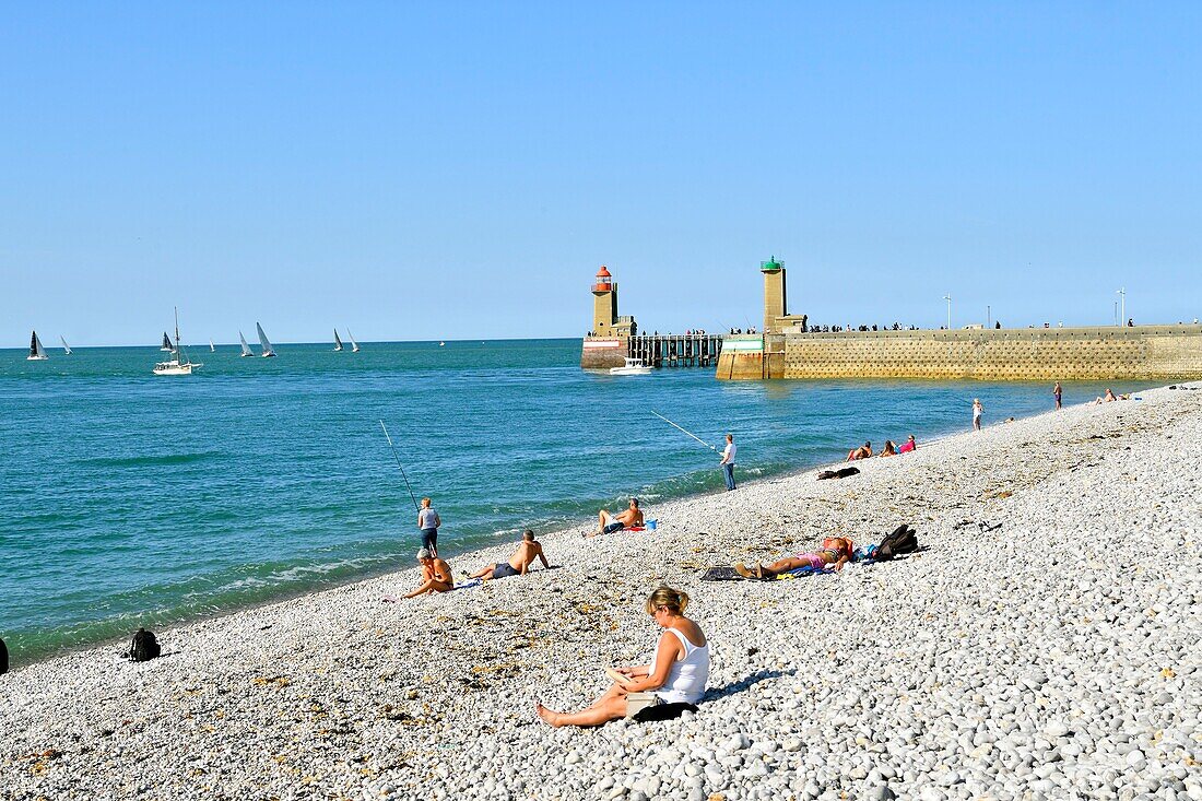 France,Seine Maritime,Pays de Caux,Cote d'Albatre (Alabaster Coast),Fecamp,the beach,lighthouse at the entrance of the harbour