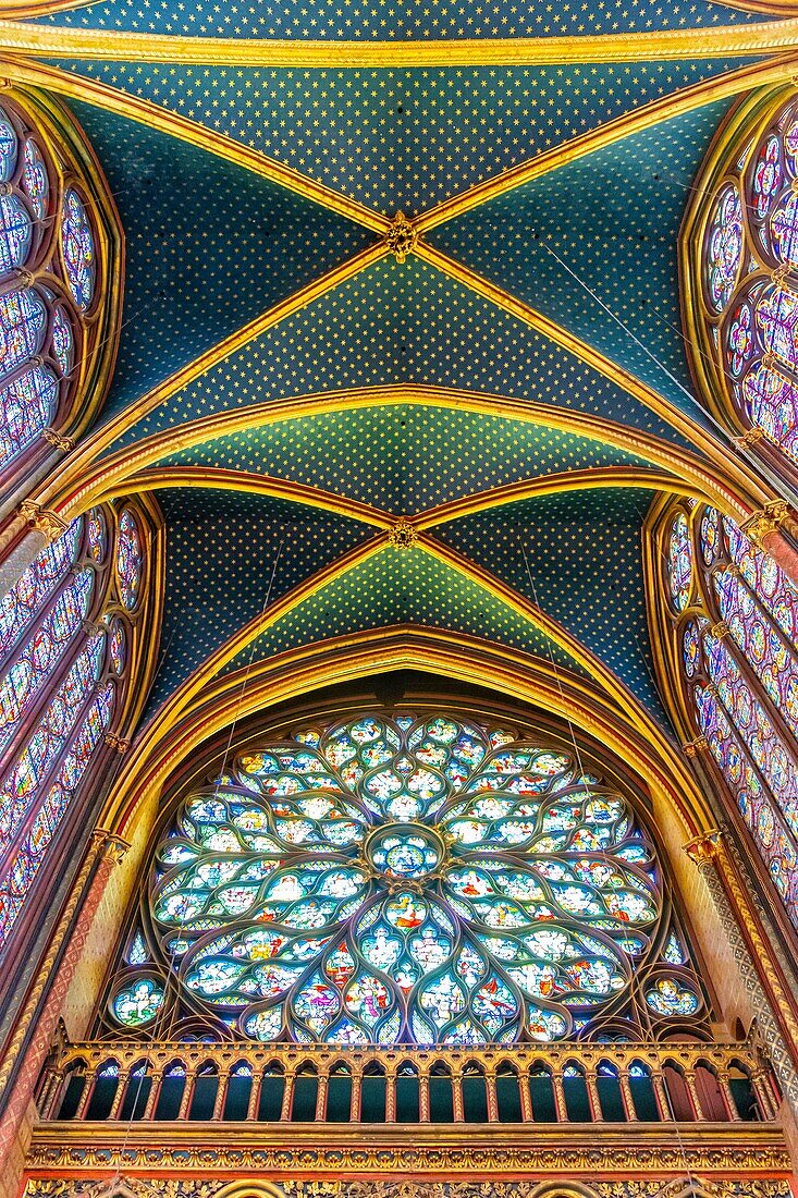 Frankreich,Paris,Weltkulturerbe der UNESCO,Ile de la Cite,Sainte Chapelle,Glasfenster der oberen Kapelle