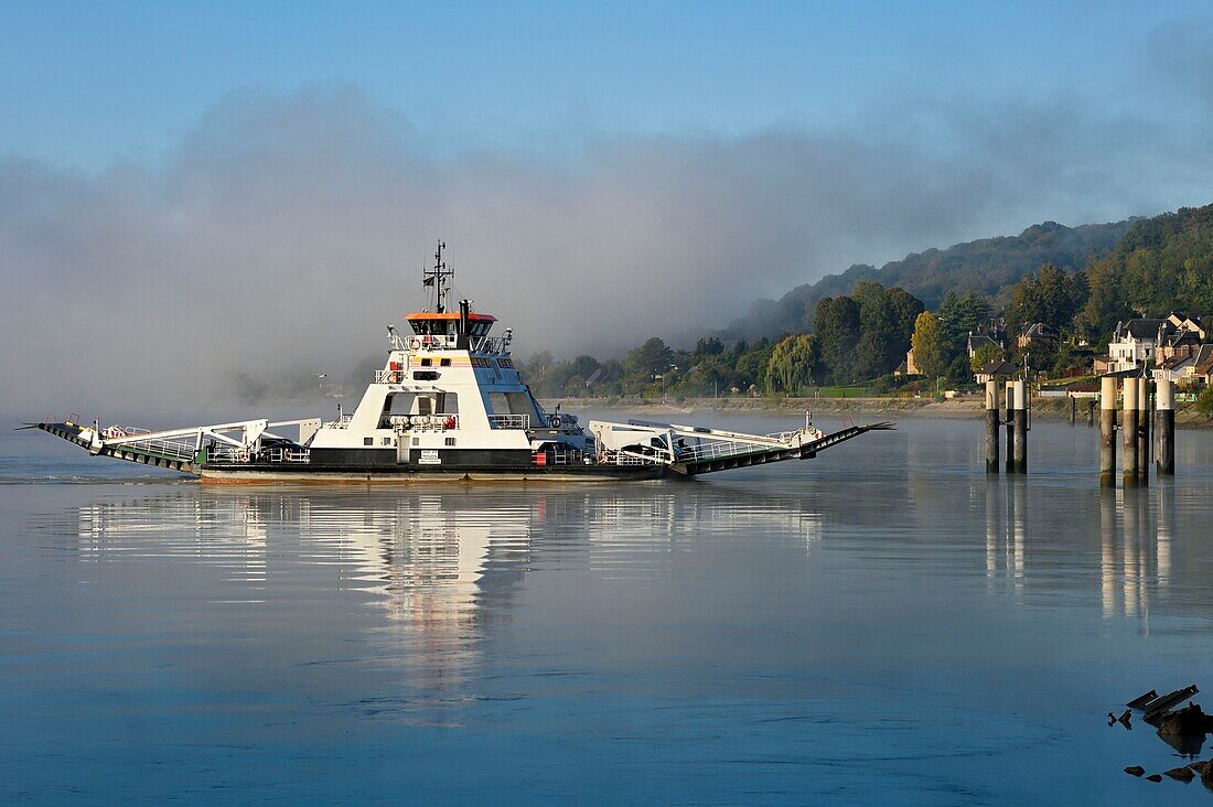 France,Seine-Maritime,Pays de Caux,Norman Seine River Meanders Regional Nature Park,Duclair,the ferry crossing the Seine in the morning mist