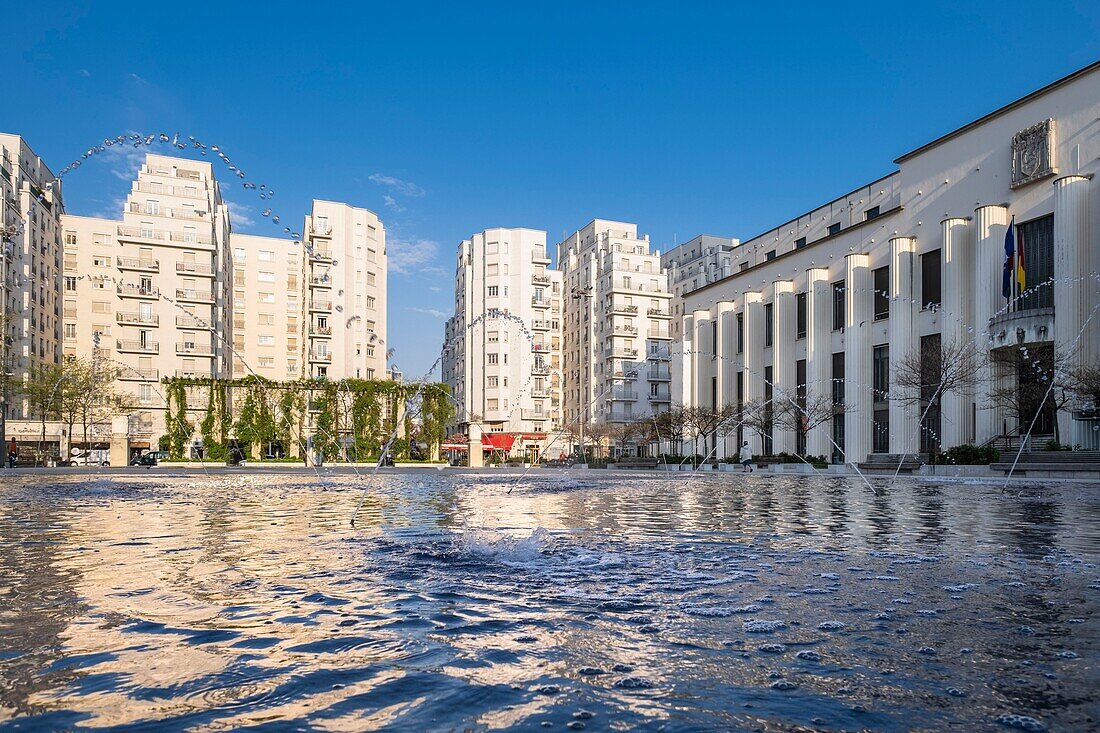 Frankreich,Rhone,Villeurbanne,architektonischer Komplex des Wolkenkratzers von 1927 bis 1934,Lazare Goujon Platz,das Rathaus