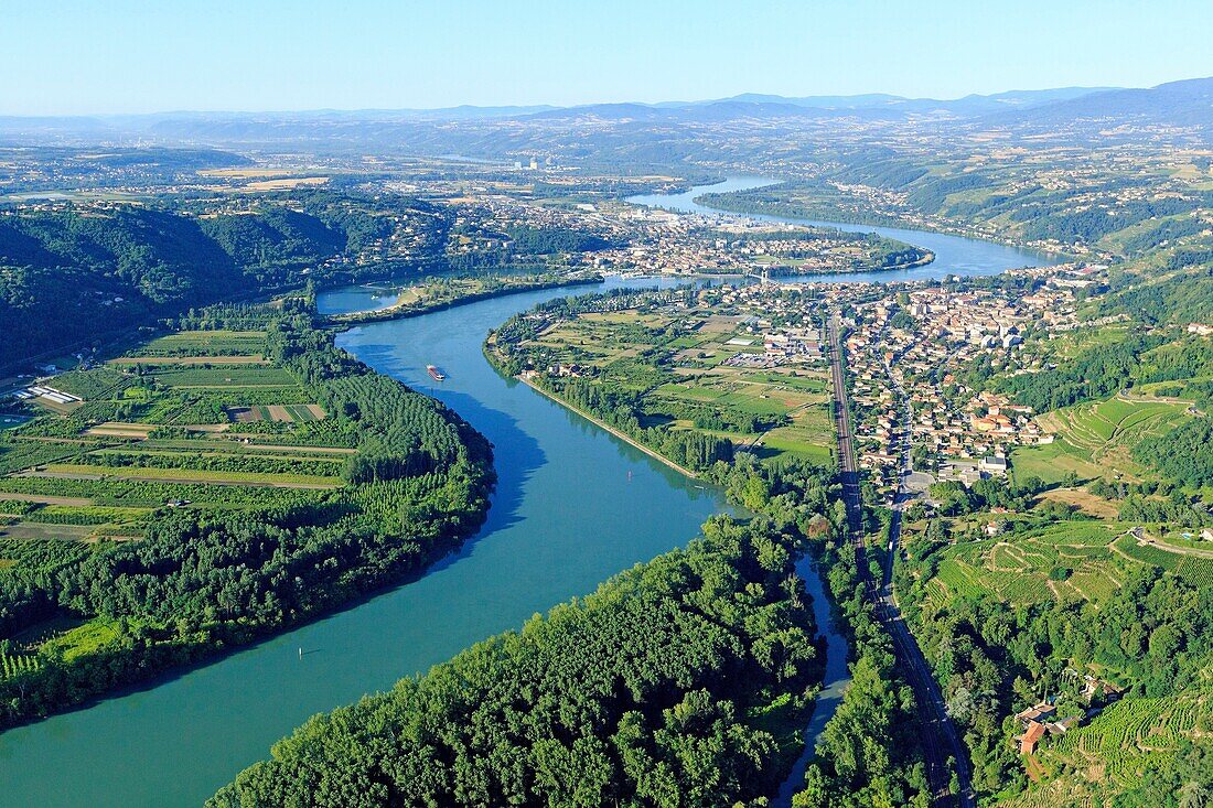 France,Rhone,Tupin et Semons,lone of the island of Beurre,The Rhone,Condrieu in background (aerial view)