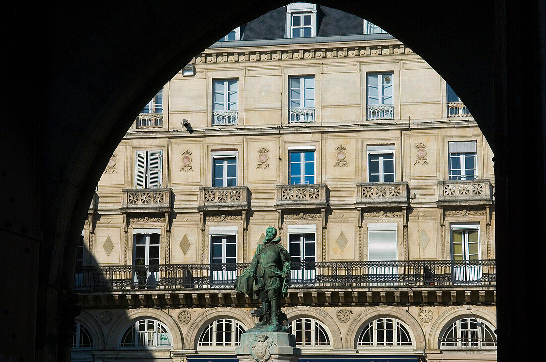 France,Poitou-Charentes,Statue of Jean Guiton. Mayor of la Rochelle in 1628. Opposite the Hotel de Ville,La Rochellle