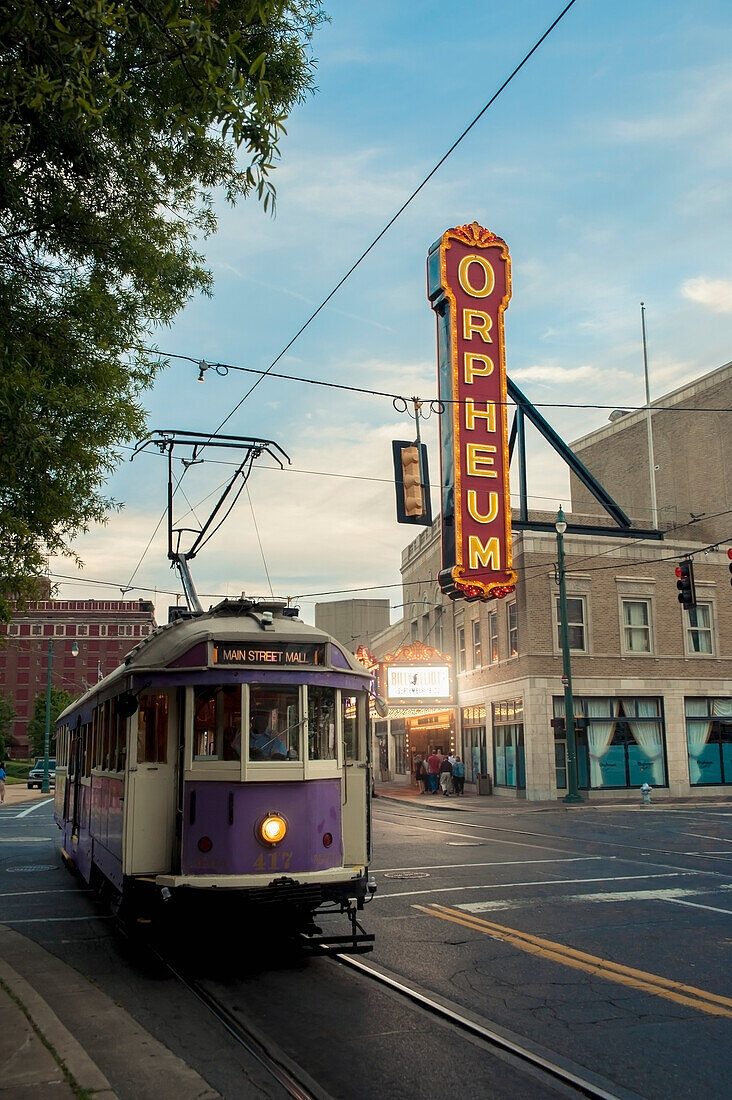 USA,Tennessee,Vintage streetcar near Orpheum Theater,Memphis