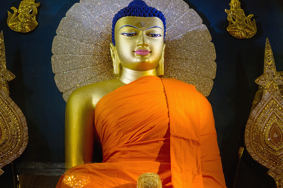 India,Bihar,Statue of Shakymuni Buddha inside the Mahabodhi Temple,Bodhgaya