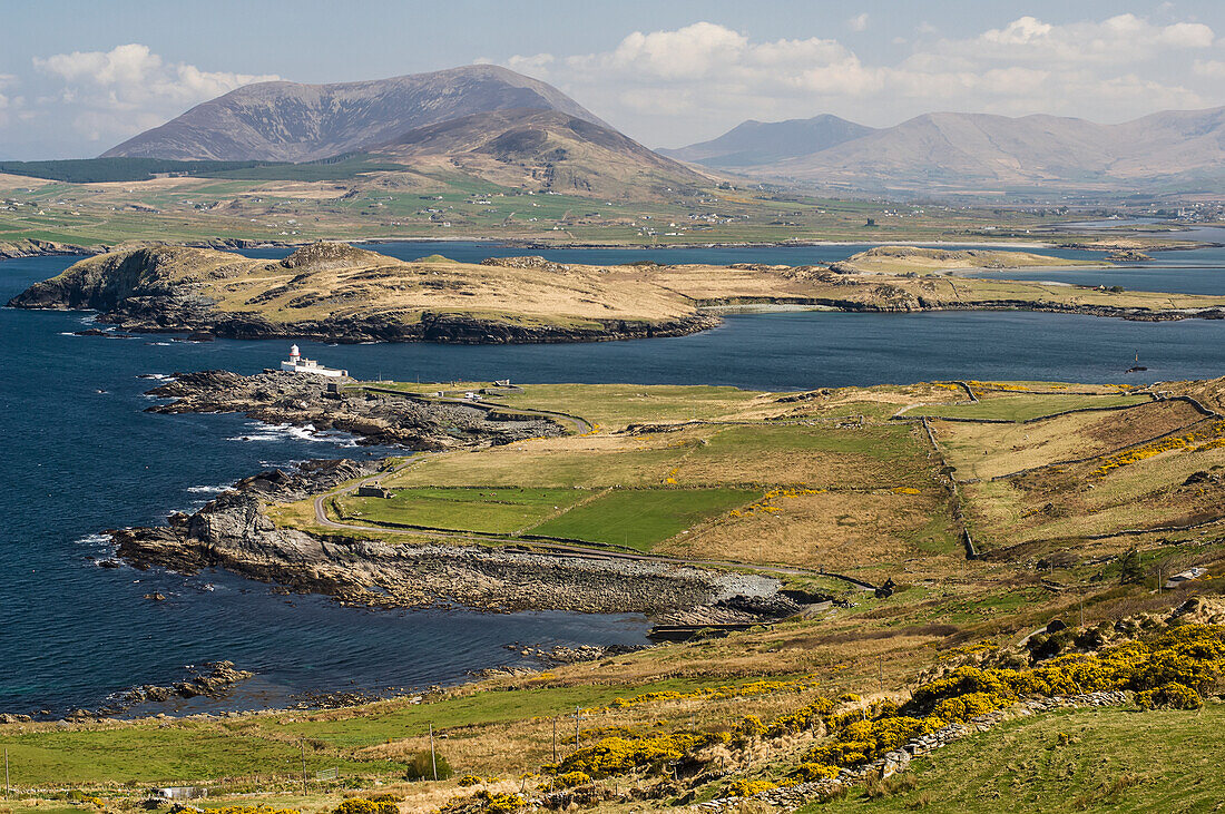 Cromwell Point Lighthouse,Valentia Island,Iveragh Peninsula,County Kerry,Ireland,UK