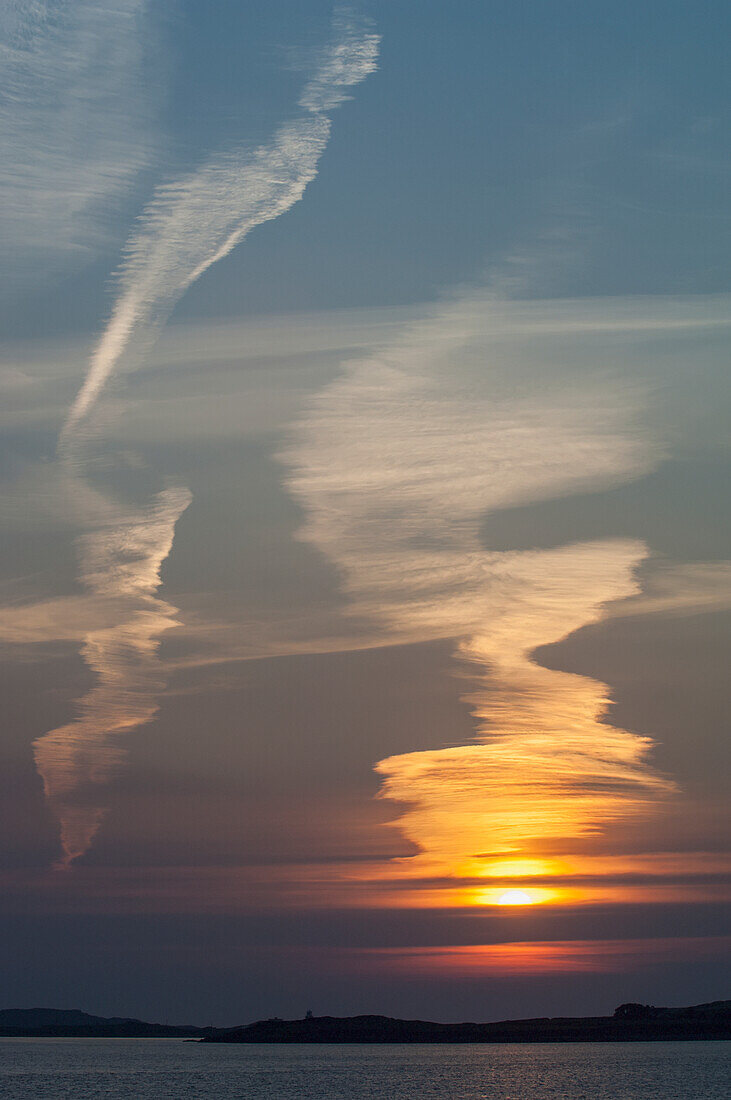 UK,Ireland,County Kerry,Iveragh Peninsula,Cahersiveen,Sunset at Reenard Point looking across to Valentia Island