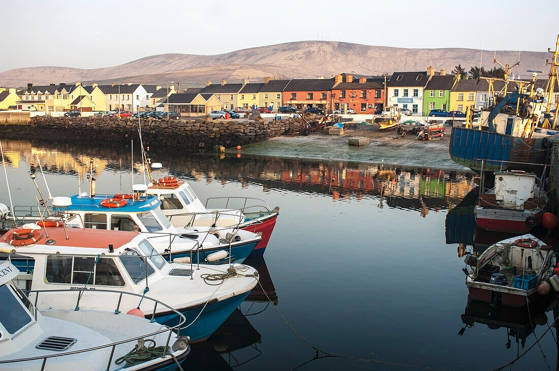 UK,Ireland,County Kerry,Iveragh Peninsula,Portmagee,Portmagee fishing village