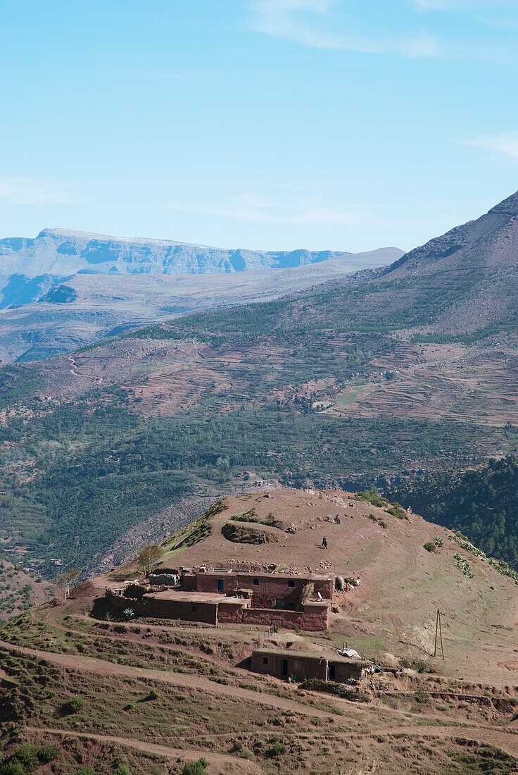Marokko,Hoher Atlas Gebirge Landschaft mit Berberhaus,Hoher Atlas
