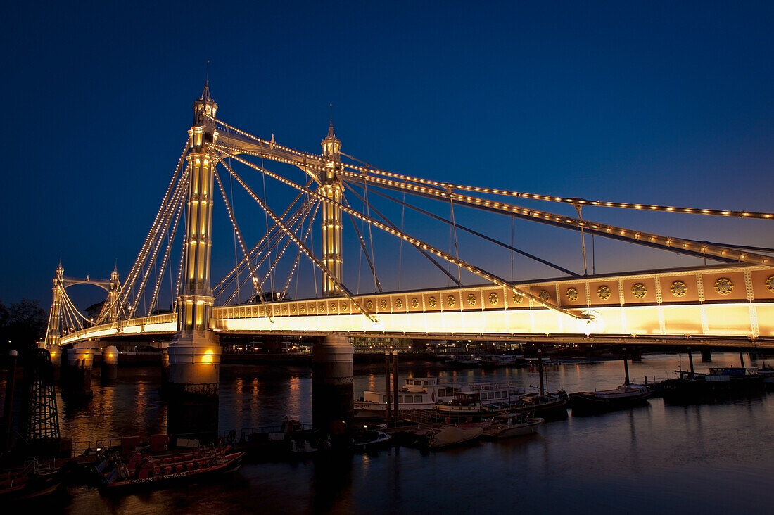 UK,England,Albert Bridge at night,London