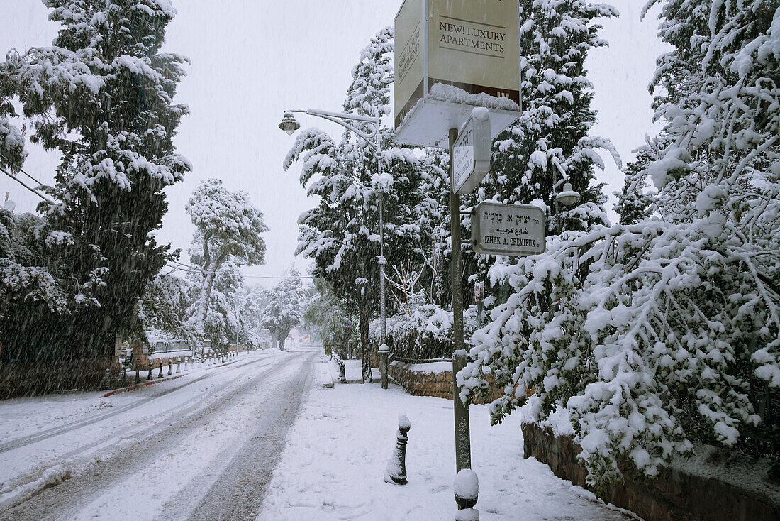 Israel,German Colony,Jerusalem,Emeq Refaim,2013,January 10,Snow on street