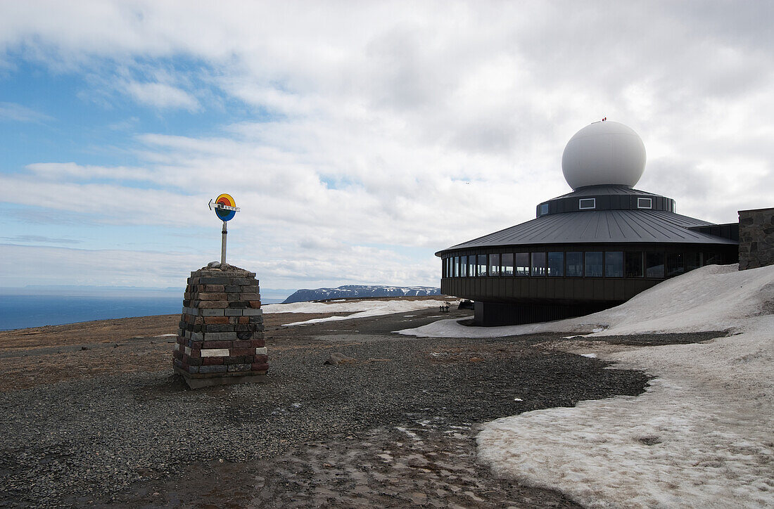 Observatorium an der Meeresküste, Nordkapp, Norwegen