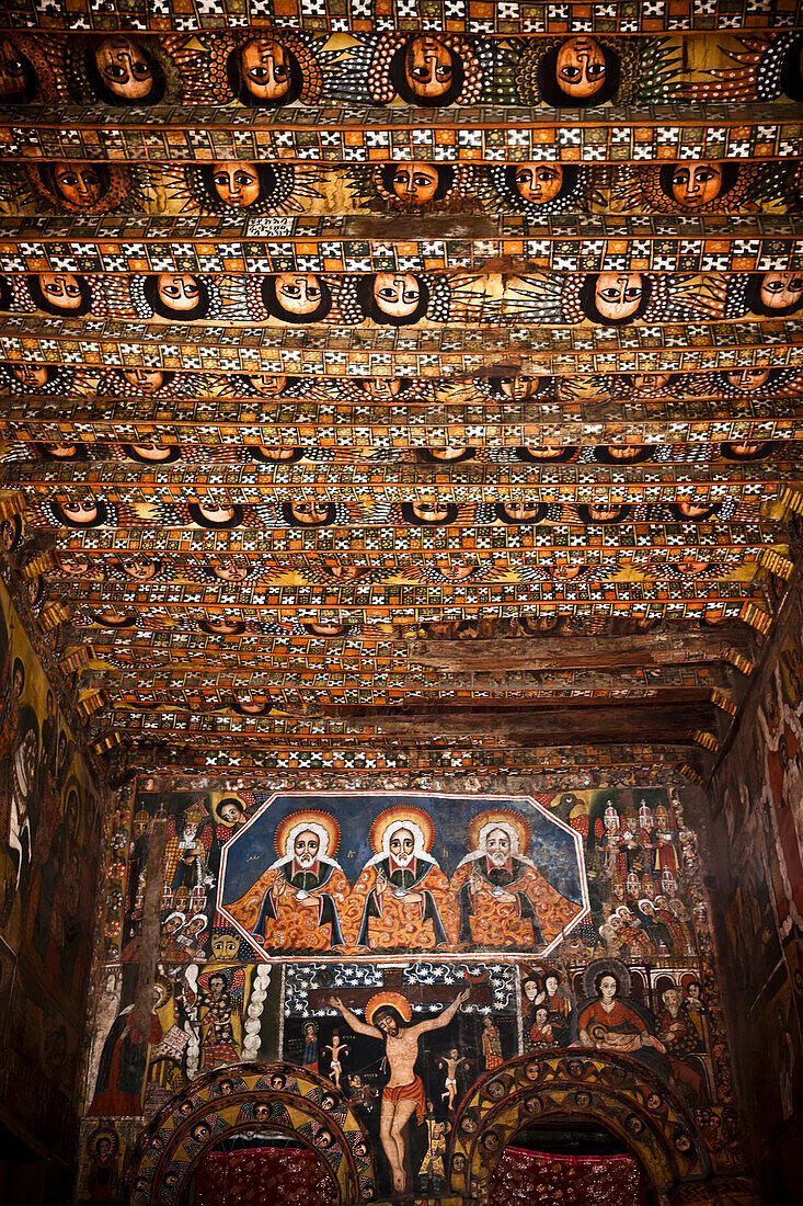 Details der bemalten Decke und Wände in der Debre Berhan Selassie Kirche,Gondar,Amhara Region,Äthiopien