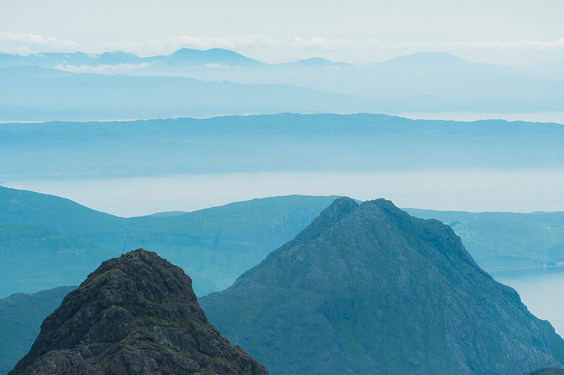 Blick von der Cuillin Of Skye hinunter zum Festland, Isle Of Skye, Schottland