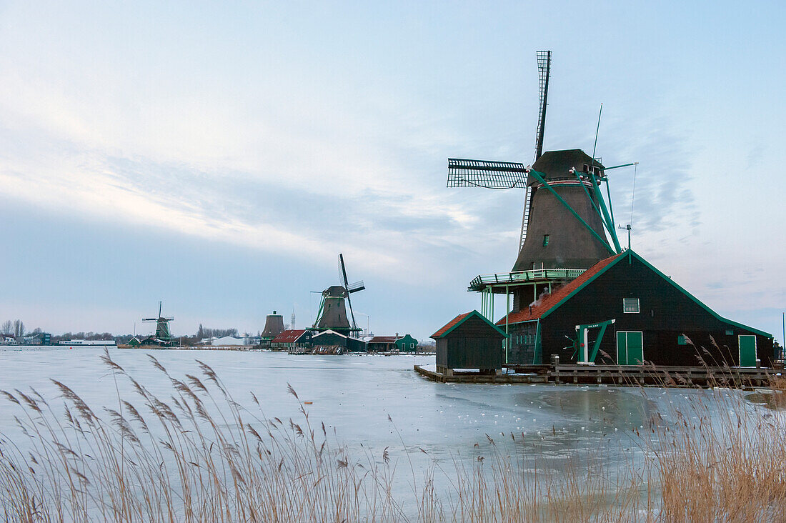 Zaanse Schans,ein historisches Windmühlenviertel in Amsterdam,Amsterdam,Niederlande
