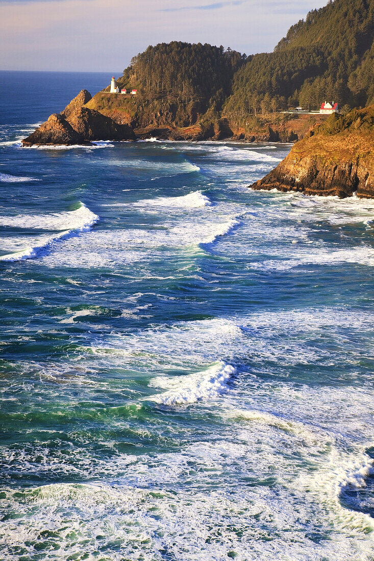 Heceta Head Light,Heceta Head State Park,Oregon,United States of America