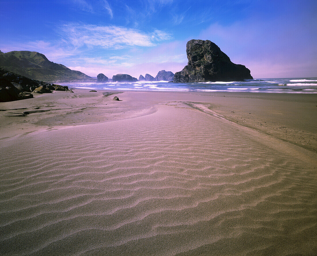 Rugged rock formations along the Oregon coast at dawn at Cape Sebastian State Scenic Corridor,Oregon,United States of America