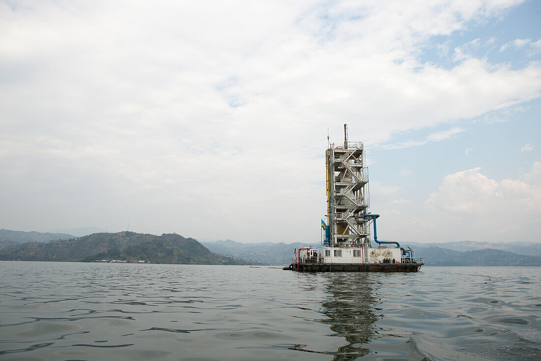 A natural gas rig sits in the waters of Lake Kivu.,Lake Kivu,Rwanda