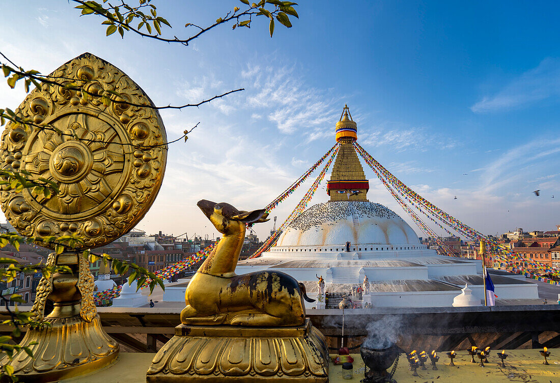 Die größte tibetisch-buddhistische Stupa in Nepal, gesehen vom Kloster der Boudhanath Stupa in Kathmandu, Nepal, Kathmandu, Kathmandu, Nepal