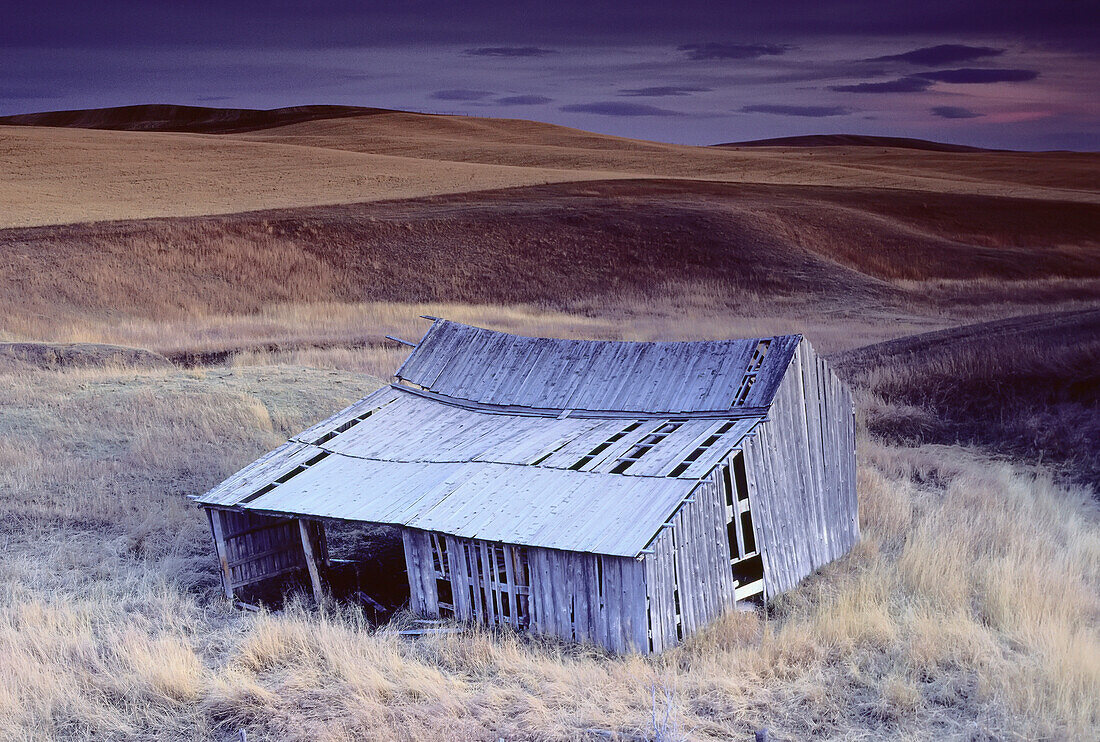 Alter Schuppen im Süden von Cardston,Alberta,Kanada