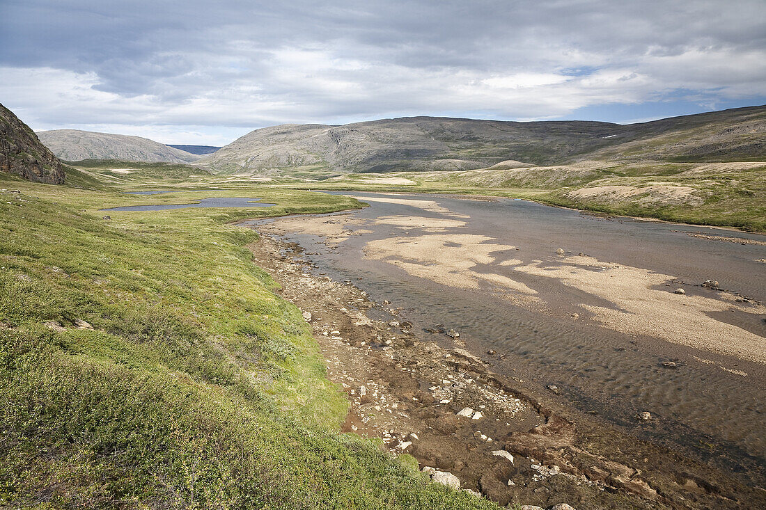 Soper River,Katannilik Territorial Park Reserve,Baffin Island,Nunavut,Canada