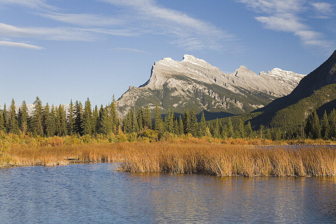 Vermillion Lake and Mount Rundle in Autumn,Banff National Park,Alberta,Canada