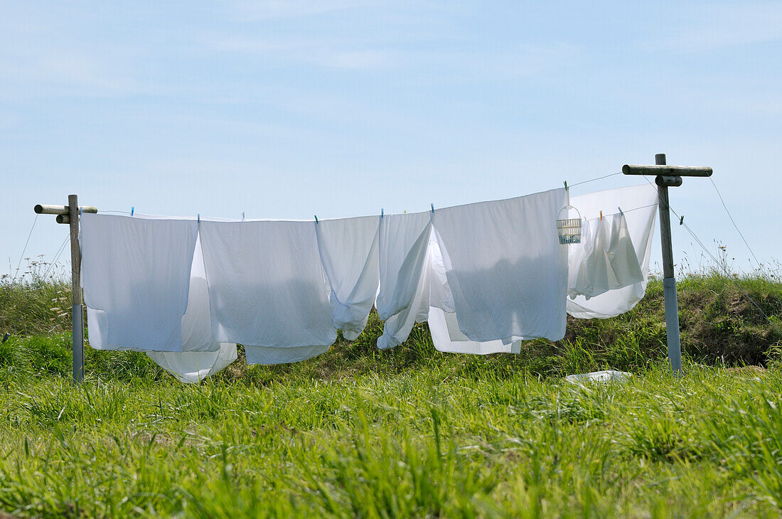 Wäsche auf Wäscheleine,Kerlouan,Bretagne,Frankreich
