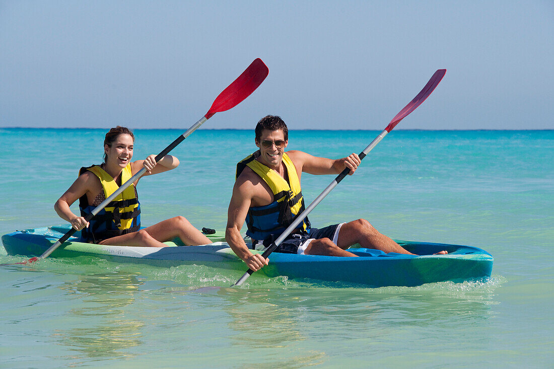 Couple Kayaking,Reef Playacar Resort and Spa,Playa del Carmen,Mexico