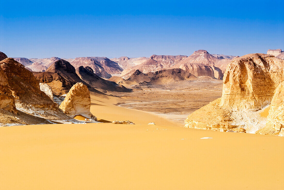 Limestone rocks,White Desert,Western Desert,Egypt,North Africa,Africa