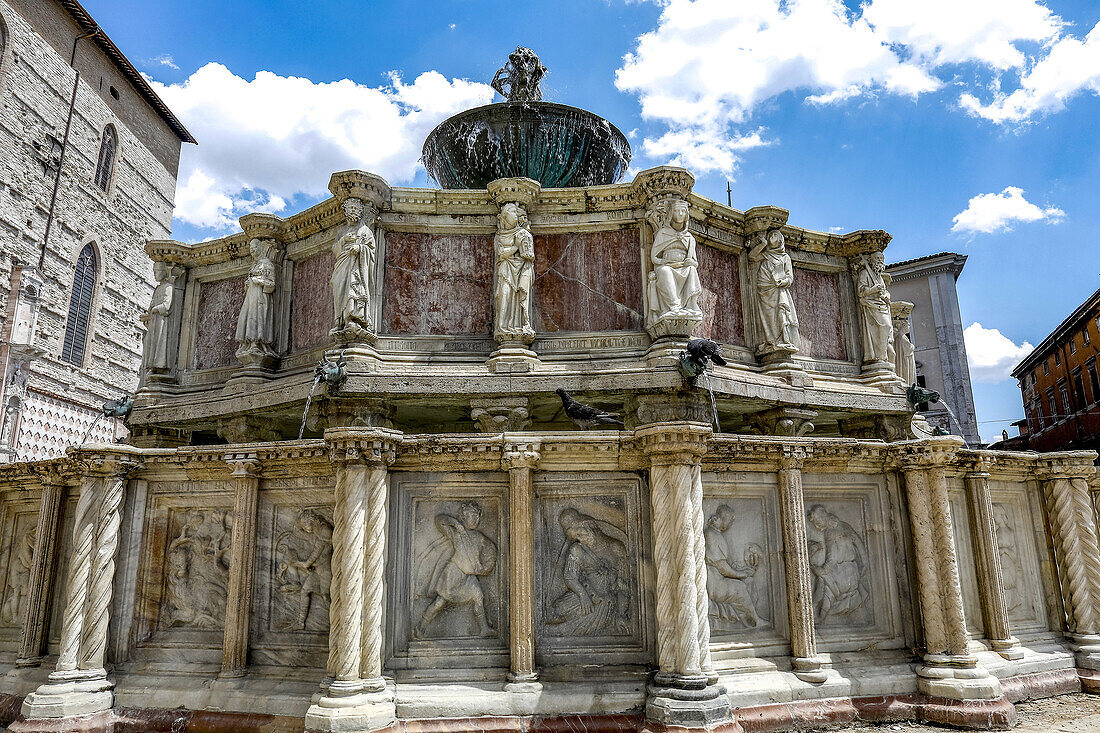 Fontana Maggiore (Fontana di Piazza),Perugia,Umbria,Italy,Europe