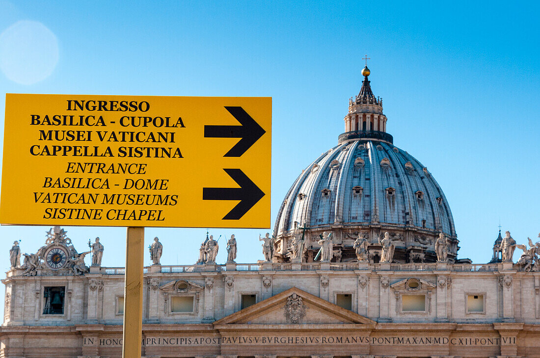 Sign to Piazza San Pietro (St. Peter's Square),Vatican City,UNESCO World Heritage Site,Rome,Latium (Lazio),Italy,Europe