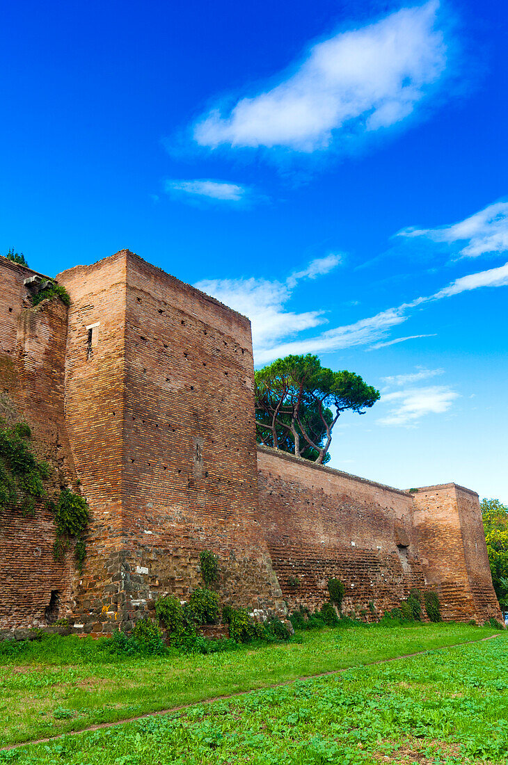 Römische Aurelianische Mauern (Mura Aureliane),UNESCO-Welterbe,Rom,Latium (Lazio),Italien,Europa