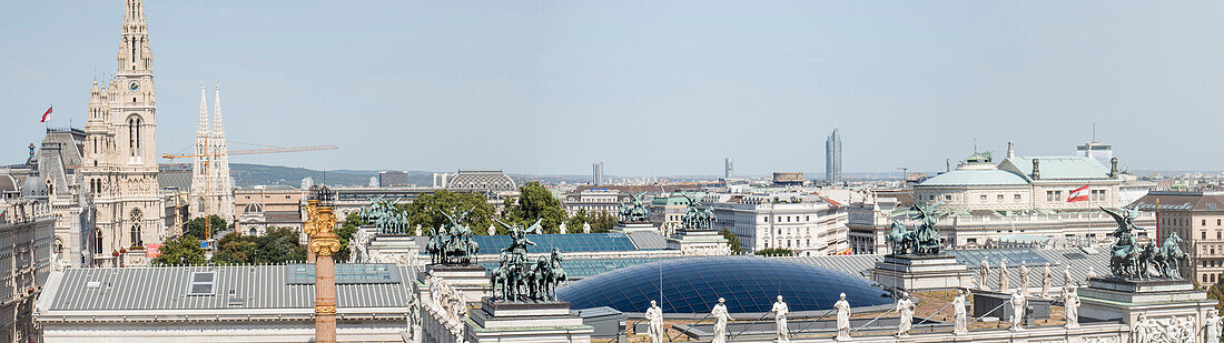 Blick vom Justizcafe auf das Rathaus und das Parlament,Wien,Österreich,Europa