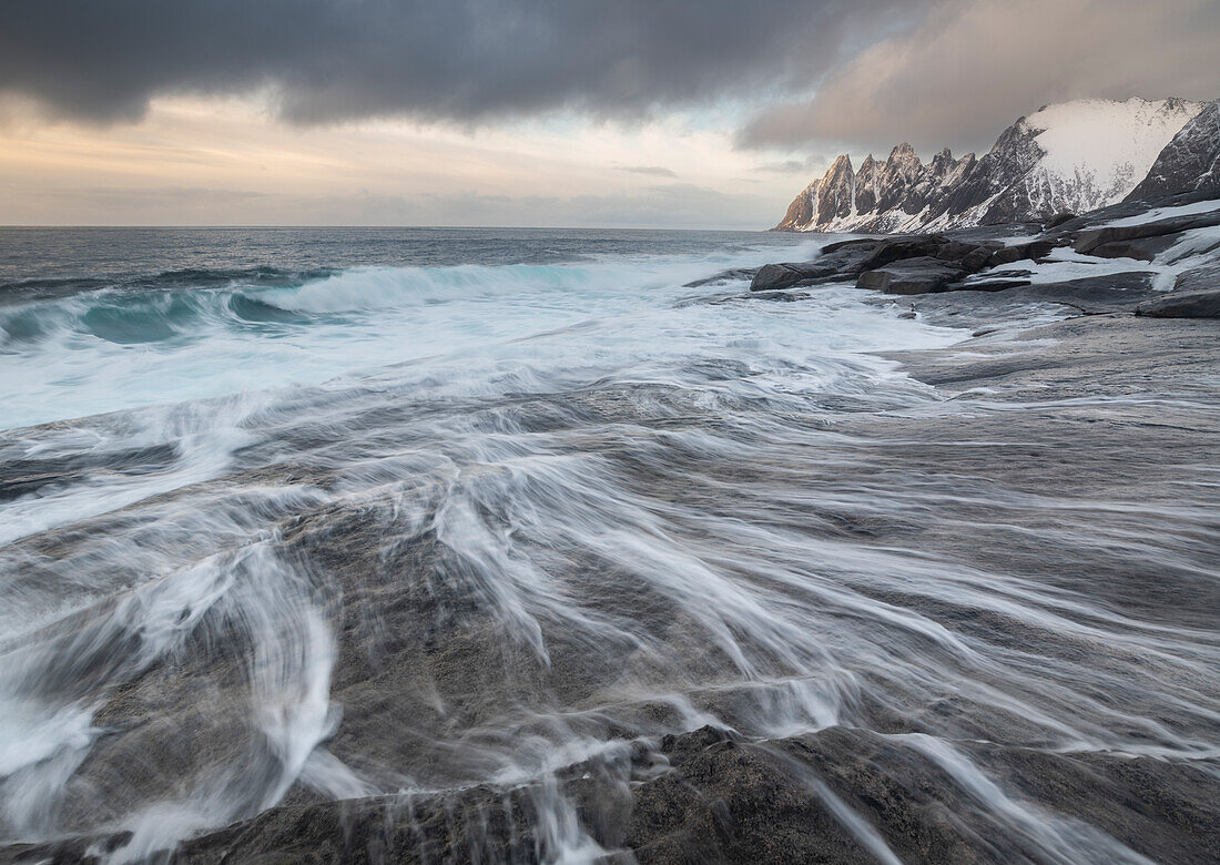 Surf and Devil's Teeth Mountain,Tungeneset,Senja,Troms og Finnmark,Norway,Scandinavia,Europe