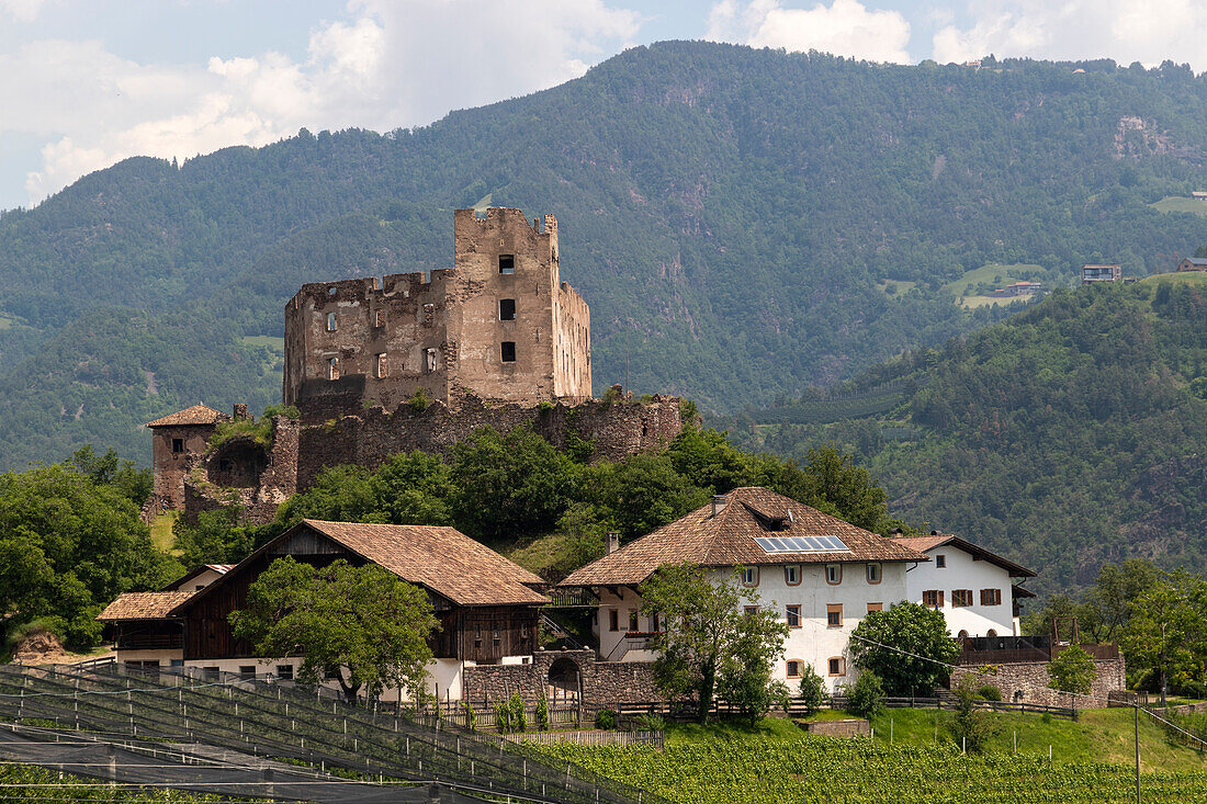 Castel Rafenstein,Bozen district,Sudtirol (South Tyrol),Italy,Europe