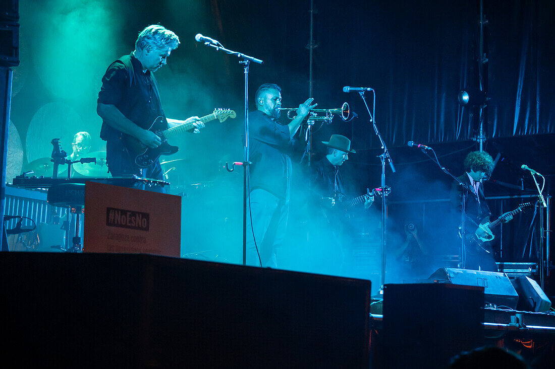 Calexico playing live in Jardin de Invierno of Zaragoza during the Fiestas del Pilar,Spain.