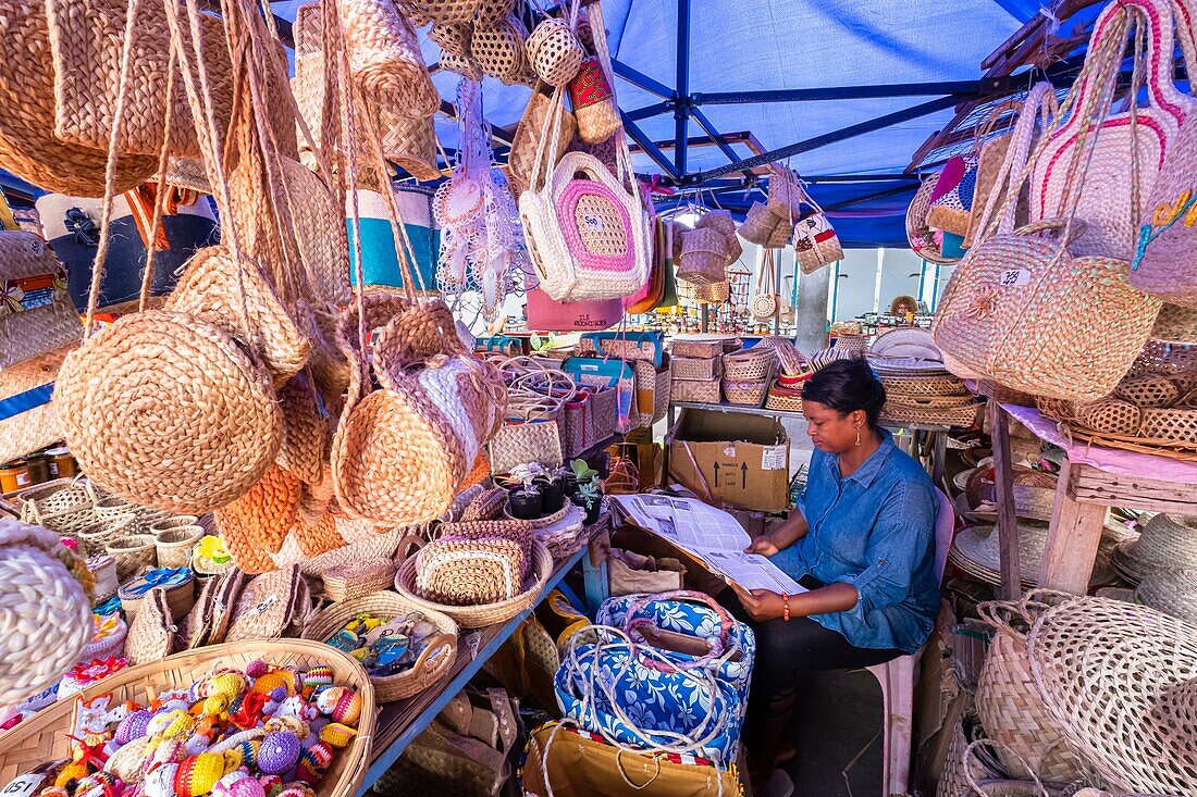 Mauritius, Rodrigues island, Port-Mathurin, saturday market, local handicraft